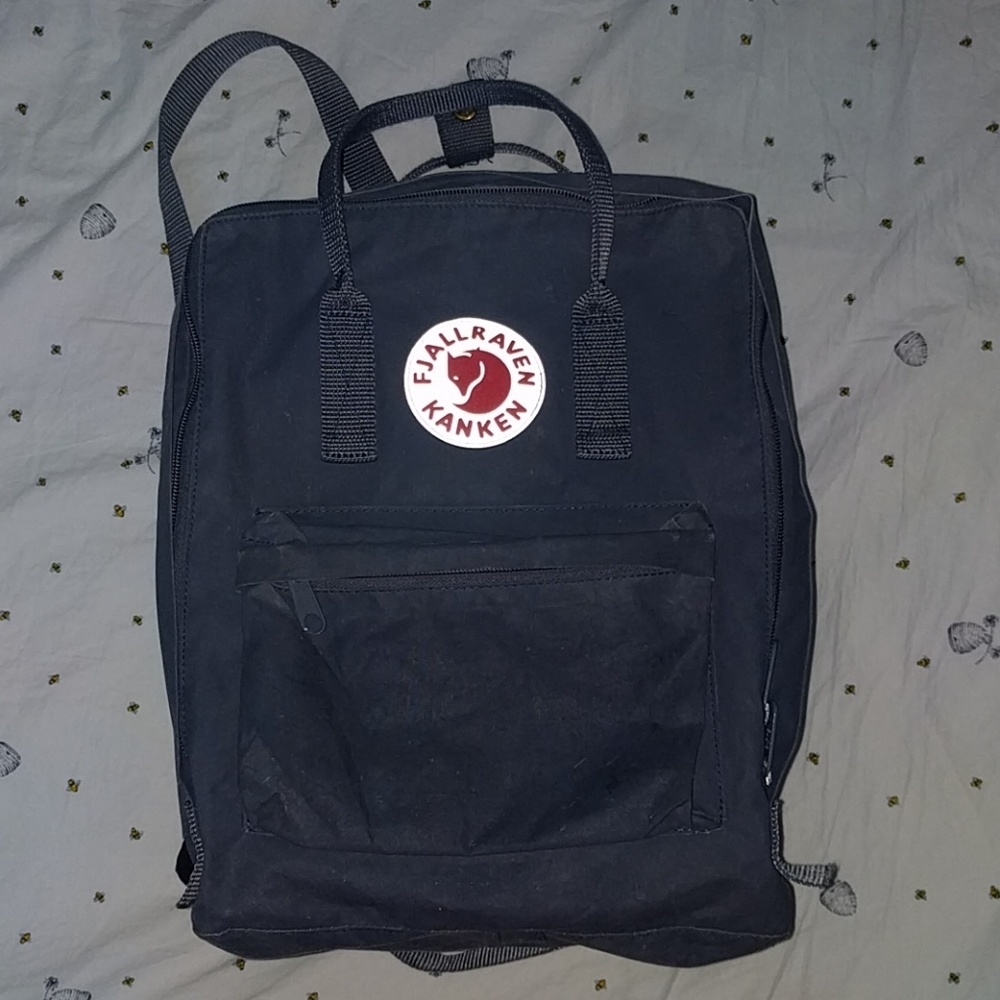 Fjallraven Kanken gray